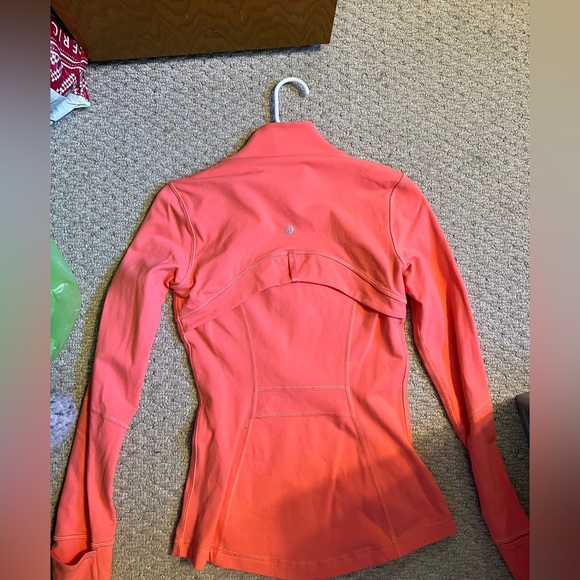 Lululemon Define Jacket - Picture 2 of 2